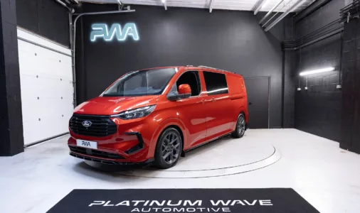 FORD TRANSIT CUSTOM DOUBLE CAB-IN-VAN / NEW / LWB / LIMITED / ARTISAN RED / PWA-5394